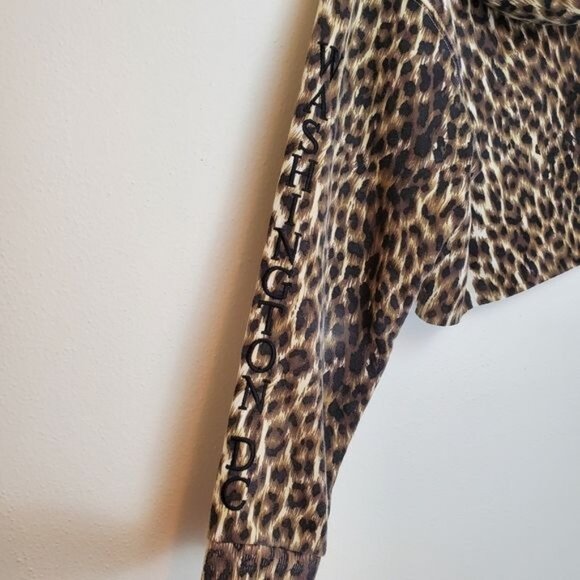 Washington DC custom cropped cheetah hoodie - Picture 13 of 15